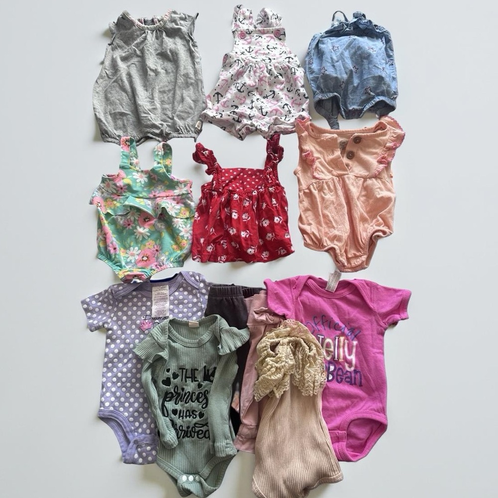 Burt's Bees, Cat & Jack others Rompers Baby Girl 12 Items bundle lot set